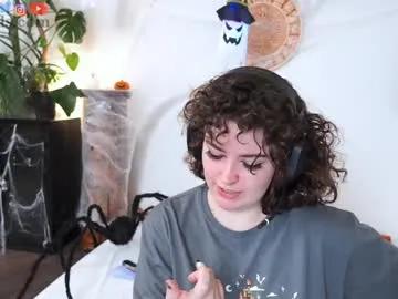 Freechat serareads on Chaturbate