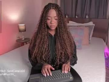 sexicanela99 on Chaturbate