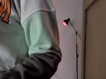 shazamairet — remove my bra [444 tokens remaining] #nueva #latina #bigboobs #bigass #ebony