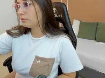 Freechat sophia_martinezz on Chaturbate