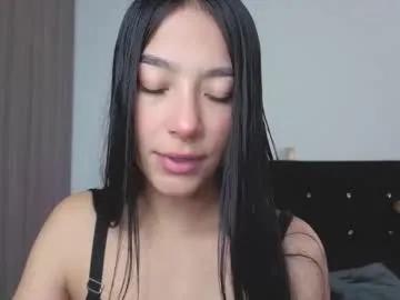 Freechat sophie_bbs on Chaturbate