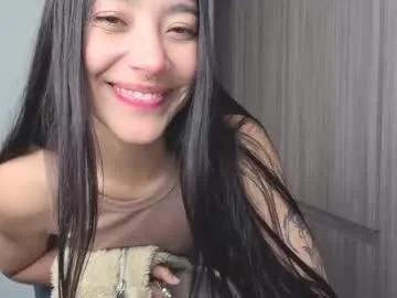 Freechat sophie_bbs on Chaturbate