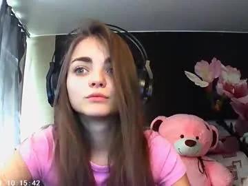 sophiesuvi on Chaturbate
