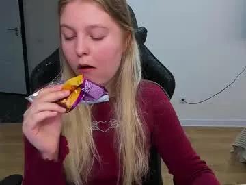 stacy_miraclee on Chaturbate