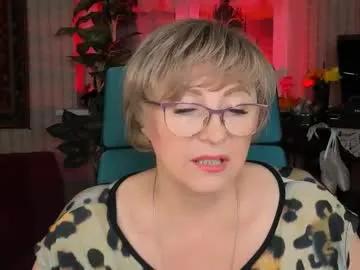 sugarvi on Chaturbate