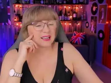 sugarvi on Chaturbate