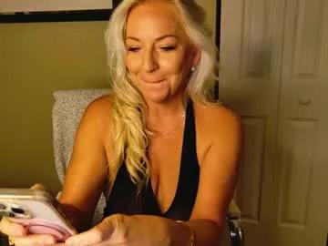 summerishotter on Chaturbate