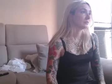 tattoobbgirl on Chaturbate
