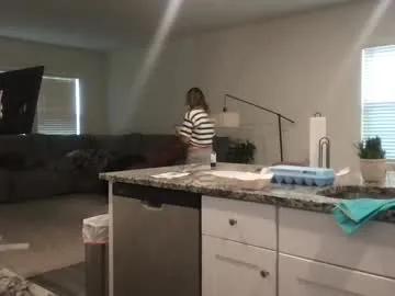 texas_blonde — CrazyTicket: Show in progress. Voyuer nude show, flash requests when you come in , FREE VIDS just ask how, 85 tkn flashes, looking for anyone that has land to hunt in TX :D . Tip 60 tokens to buy a ti