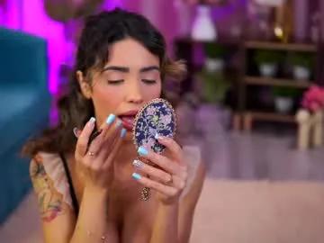 theayanna on Chaturbate