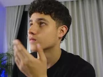 theohawke_ on Chaturbate