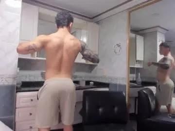 Freechat thomas_moon_ on Chaturbate