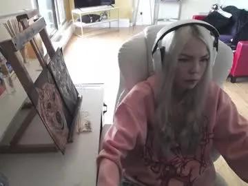 tinykylie on Chaturbate