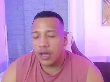 tom_muscle1 on Chaturbate