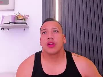 tom_muscle1 on Chaturbate