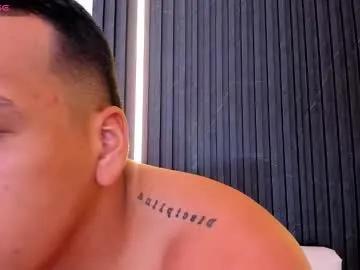 tom_muscle1 on Chaturbate