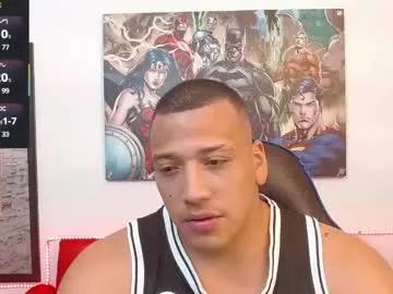 tom_muscle1 on Chaturbate