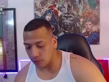 tom_muscle1 on Chaturbate