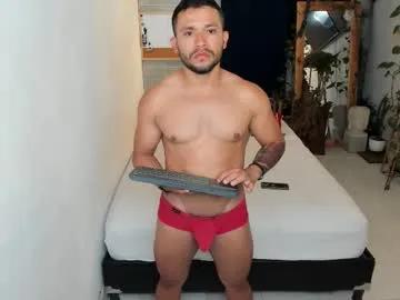 Freechat travis_bakerr on Chaturbate