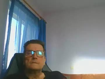 Freechat ulmeni4 on Chaturbate