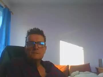 Freechat ulmeni4 on Chaturbate