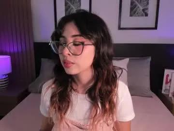 vi_anaya on Chaturbate