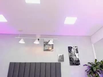 violet_and_myers on Chaturbate