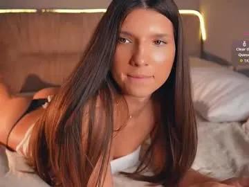 Freechat whisperlure on Chaturbate