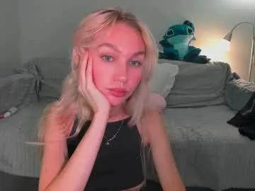 Freechat wladilia on Chaturbate