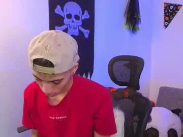 yulian_vasquez on Chaturbate