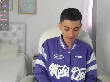 yulian_vasquez on Chaturbate