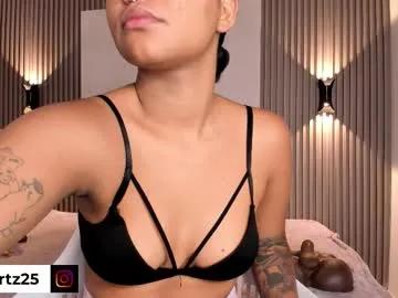 zafiiraa on Chaturbate