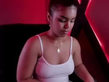 zoe_roux210949 on Chaturbate