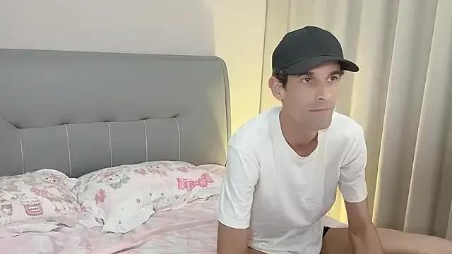 19cmfuck18girl on StripChat