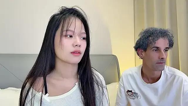 19cmfuck18girl on StripChat