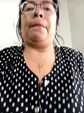 __valentina18 on StripChat