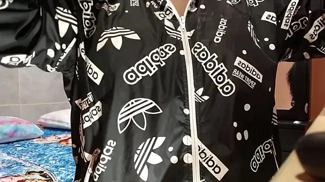 _aslhey_naughty on StripChat