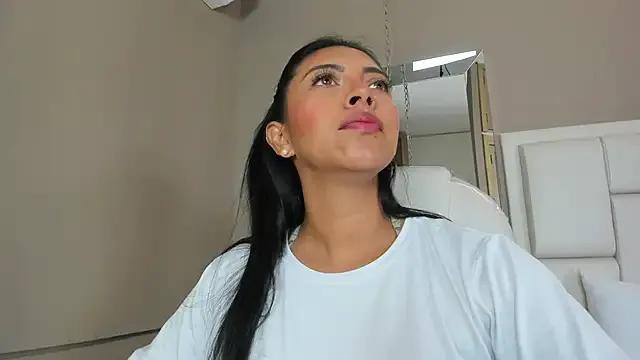 Freechat _BunnyNaugthy on StripChat