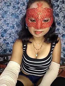 _DesigirlRoshni — Ride dildo until squirt