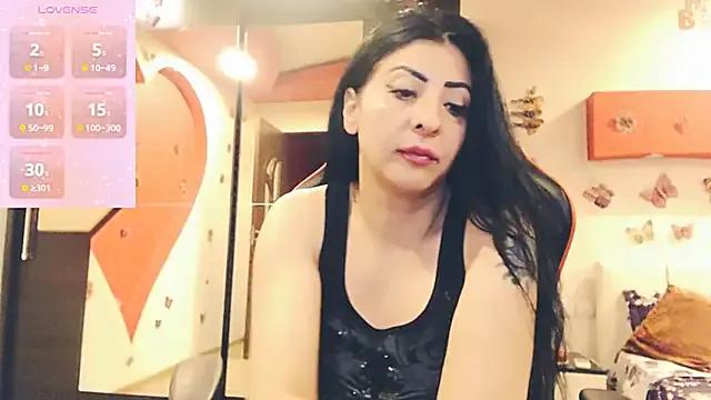 _magic_smile_11 on StripChat