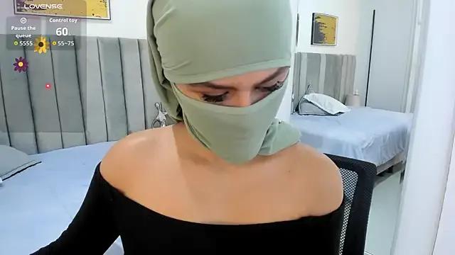 Freechat _shaiira on StripChat