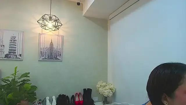 _Victoria_Collins on StripChat