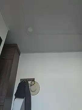 _Yesica_ — Sensual STREAPTEASE + OIL 