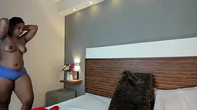 Adelehottman on StripChat