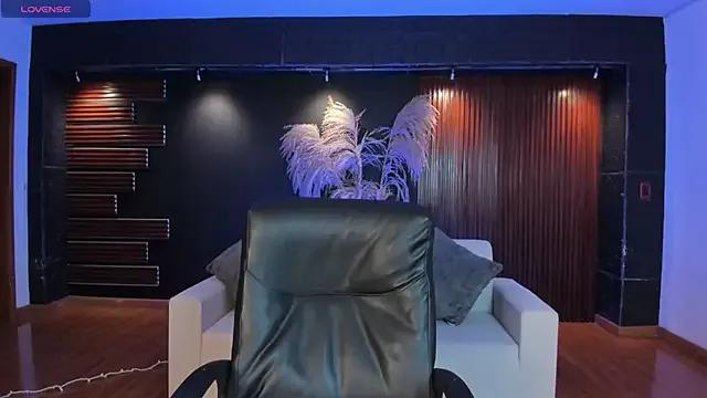 AidaJones on StripChat