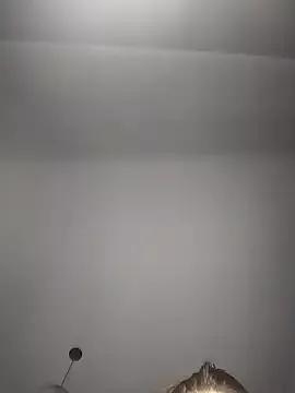 Akemi_rossi on StripChat