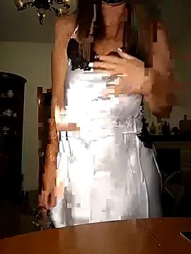 Akemi_rossi on StripChat