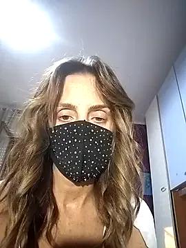 Akemi_rossi on StripChat