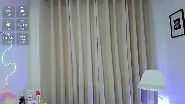 alahia_sweet on StripChat