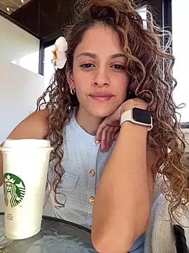 alana15 on StripChat